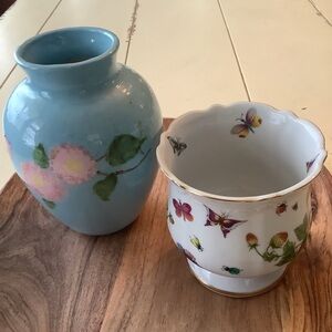 Collection of 2 Vintage Vases